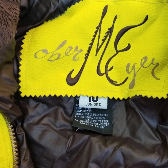 Bright green snow/ski jacket. - Picture 3 of 6